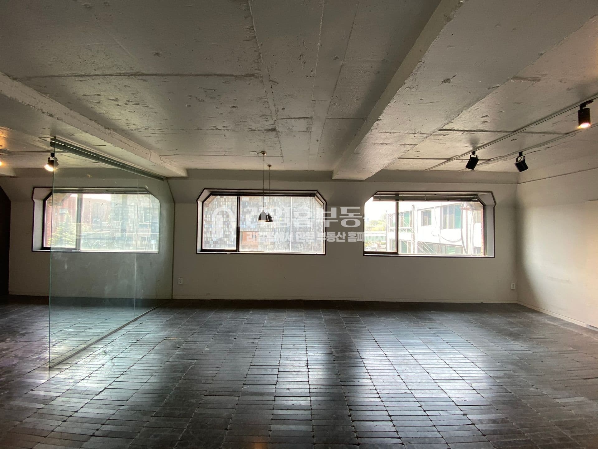 한남동 귀한 건물 매매